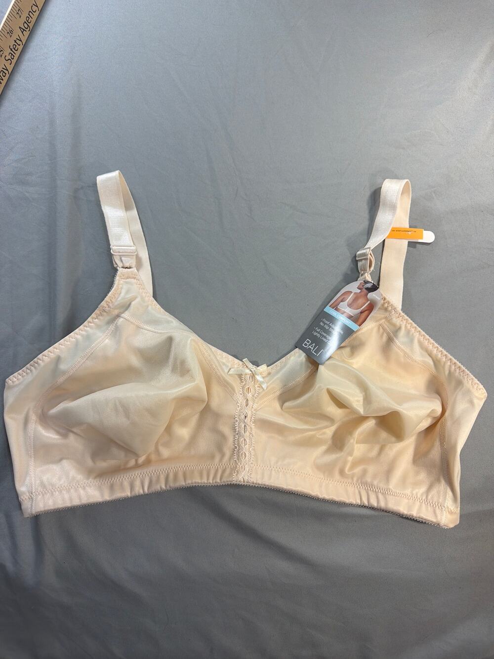 Bali Cool Comfort Bra women's size 42DD NWT